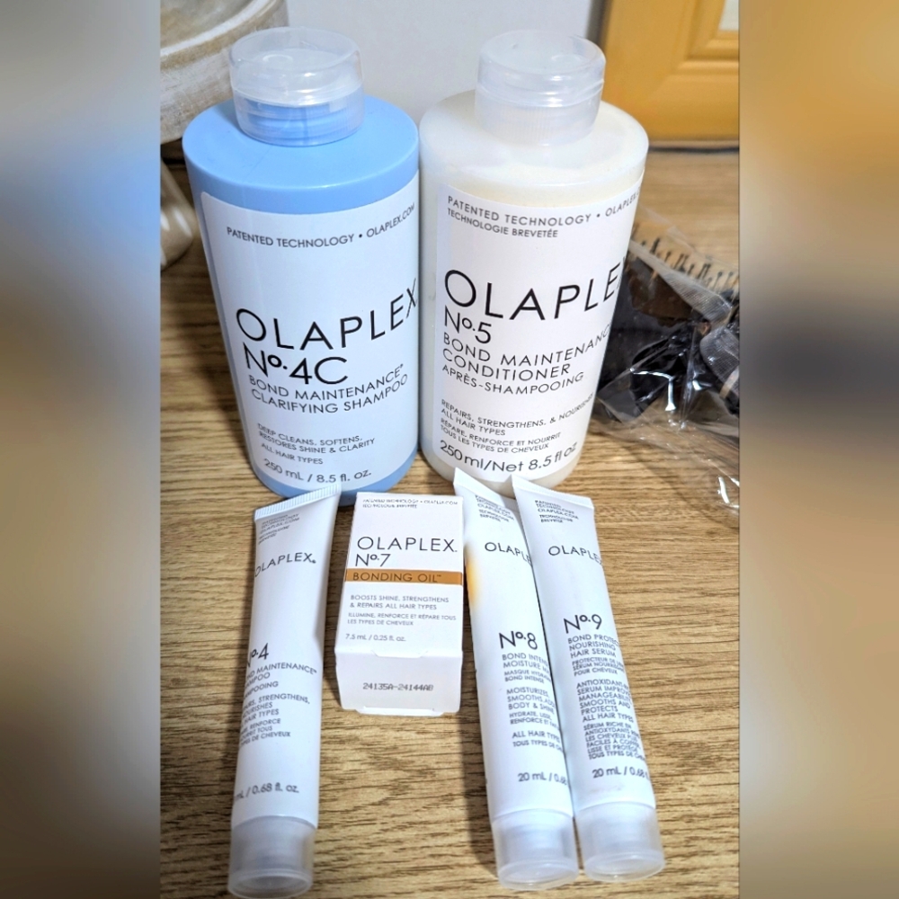 Olaplex Bond Maintenance Shampoo and Conditioner Set + Extras as pictured